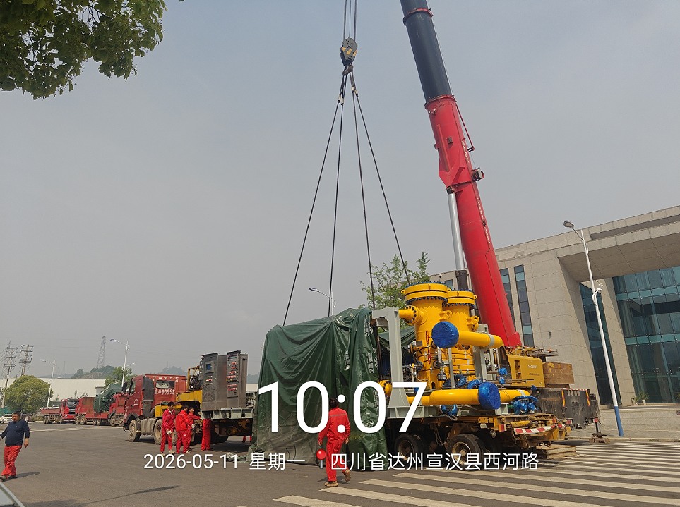 辽宁石化压缩机山区转运
